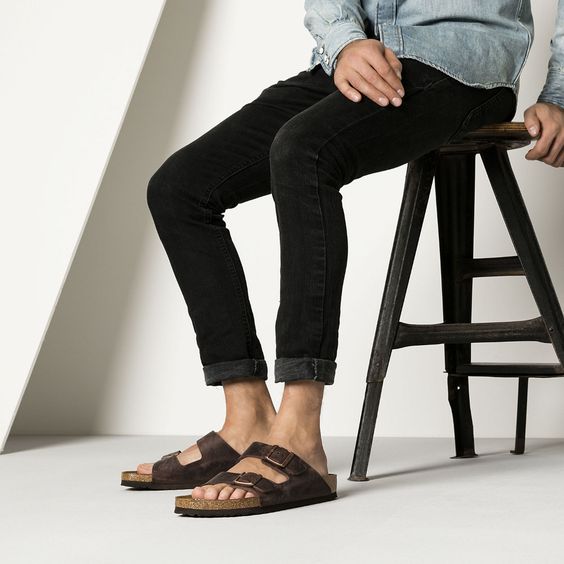 How To Wear The Summer Sandals With All Clothes For Men